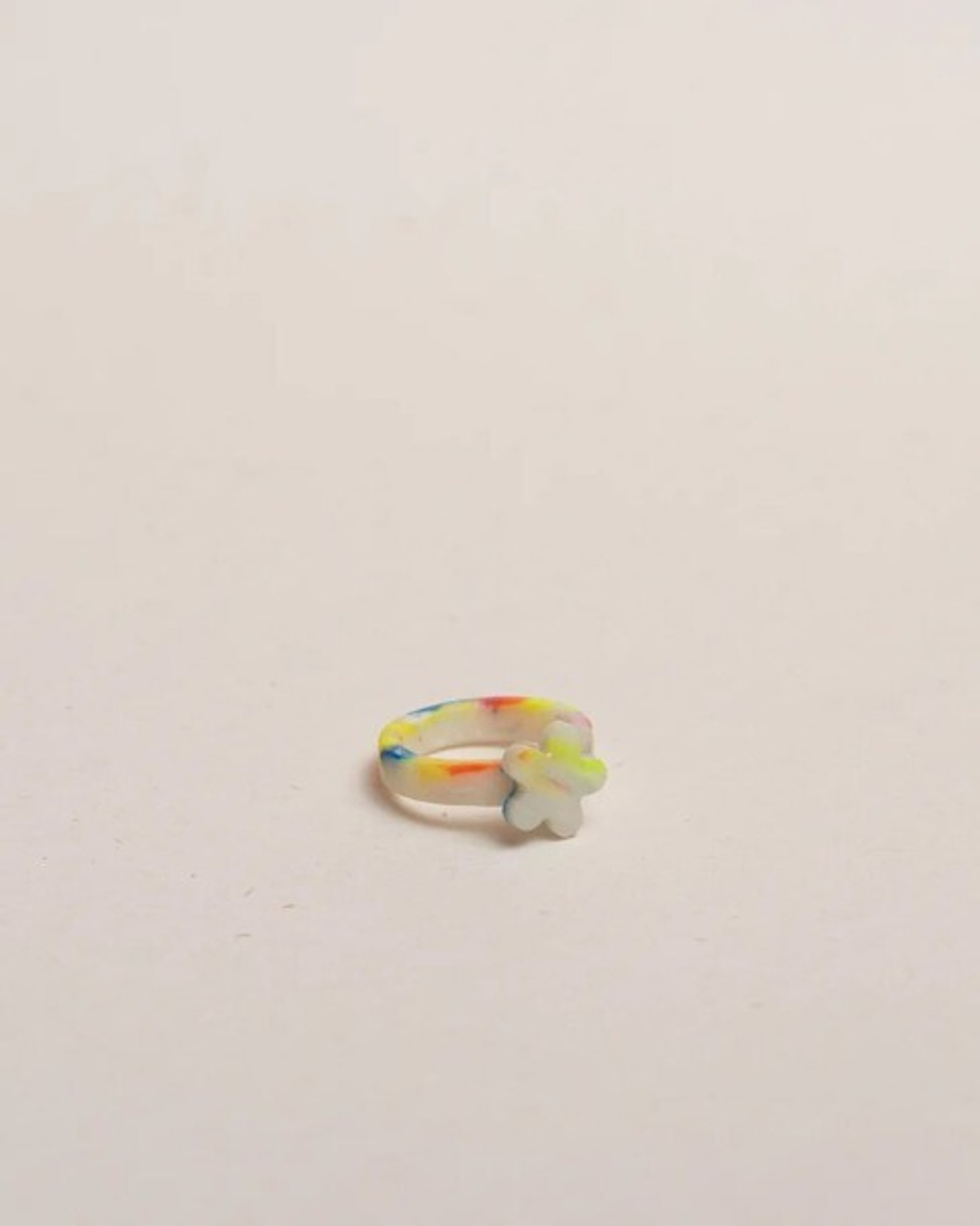 Recycle Object FLOWER RING