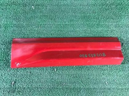 Накладка двери задняя правая Audi Q3 1 8U (2014-2018)