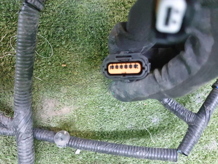 Проводка заднего бампера Genesis GV80 (2020-2023)