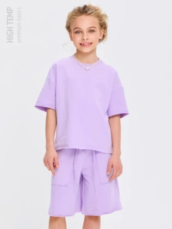 Костюм оверсайз с футболкой и шортами