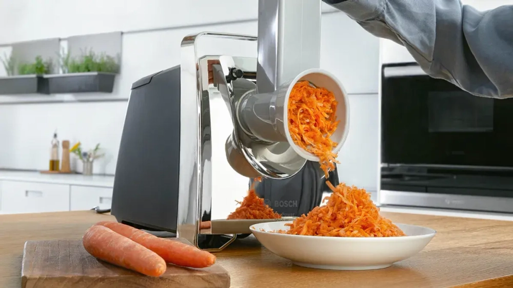 Мясорубка Bosch MFW 67440