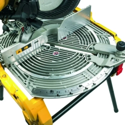 Комбинированная торцовочная-распиловочная пила DeWALT D27107, D27107-QS