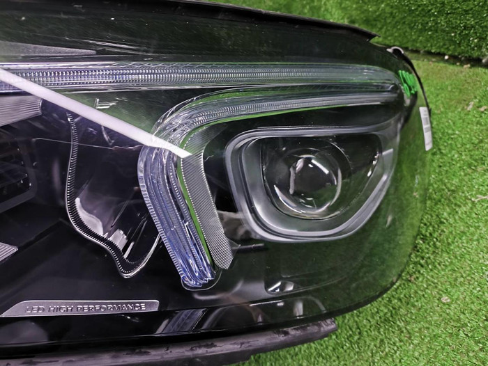 Фара левая Mercedes GLE V167 (2018-2024) LED
