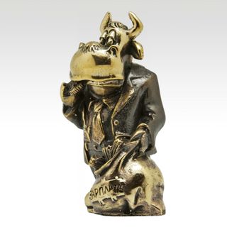 Скульптура "Счастливчик" (бык)