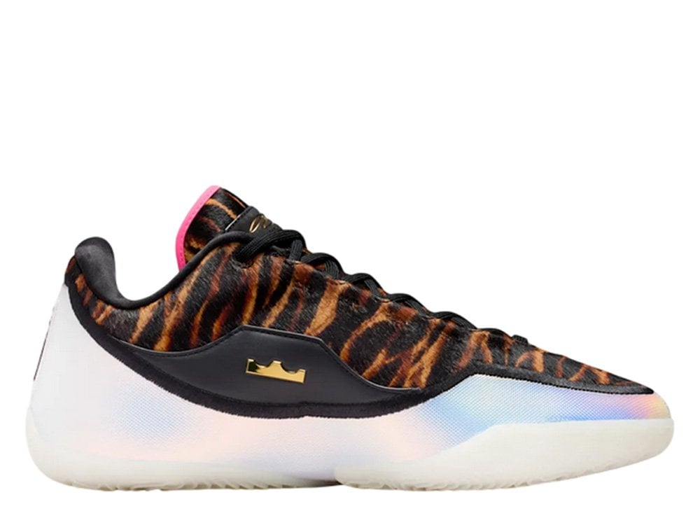 Баскетбольные кроссовки Nike LeBron XXIII „Heat Wave” White/Black/Hyper Pink/Multicolor