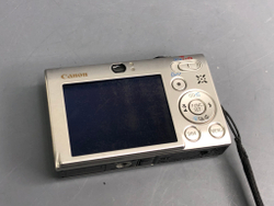 Canon IXUS 85 IS Без зарядки