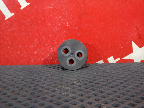 Ось промежуточной шестерни