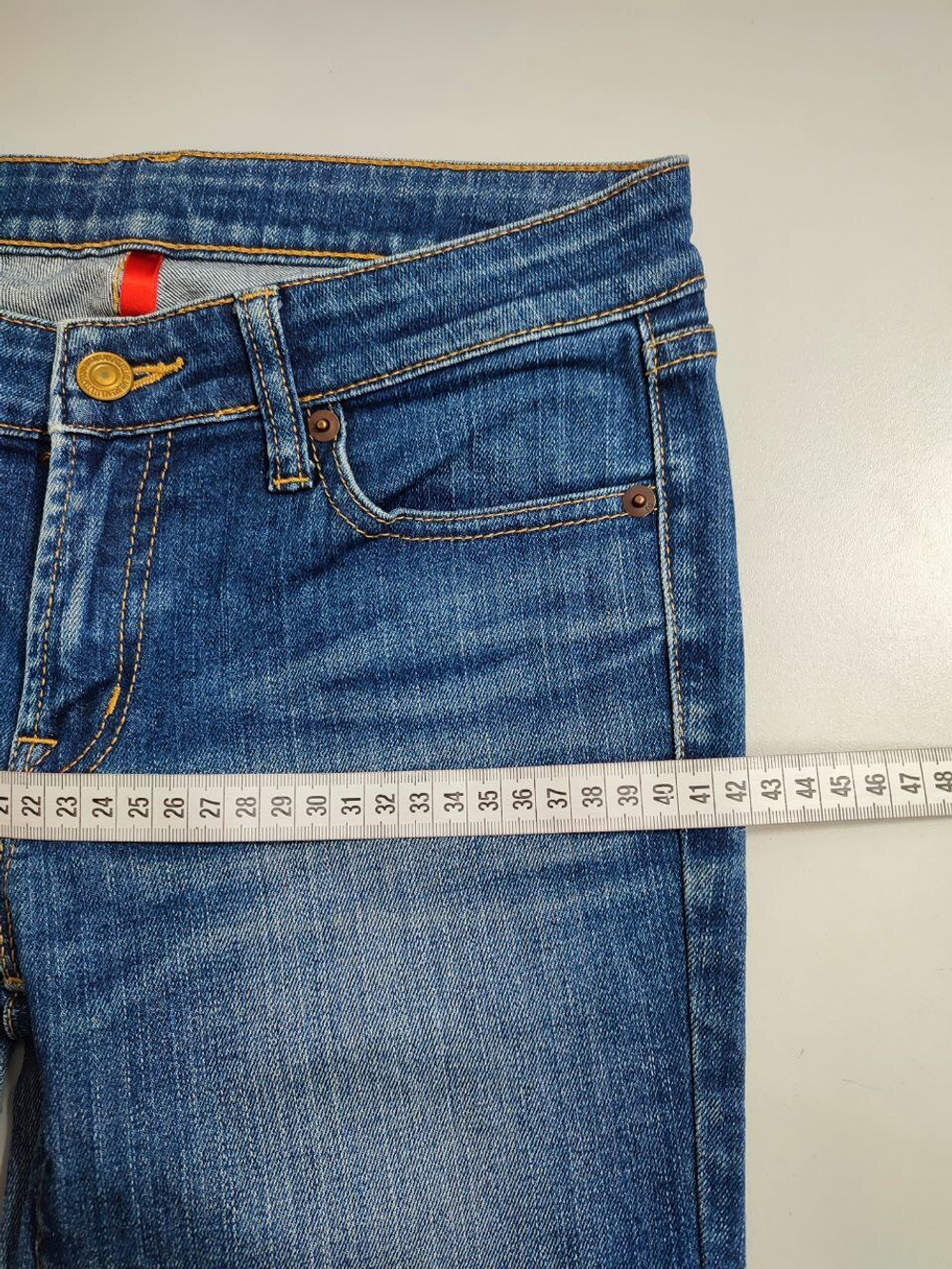 Джинсы Uniqlo базовые 40 размер