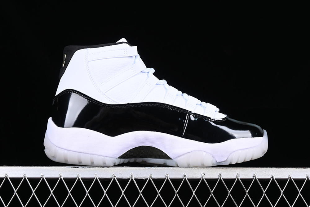 Air Jordan 11 DMP futbasket.ru