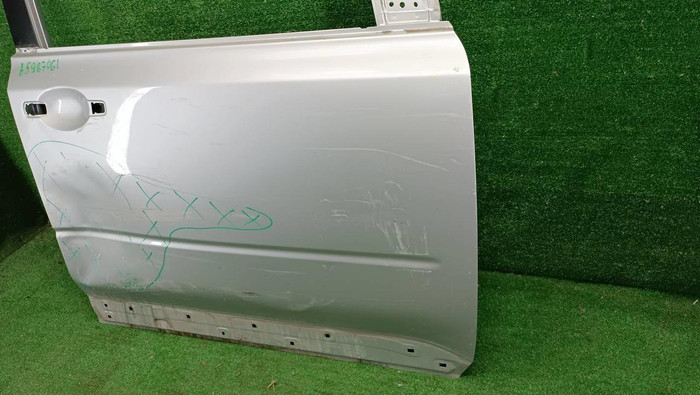 Дверь передняя правая Nissan X-Trail T31 (2007-2015)