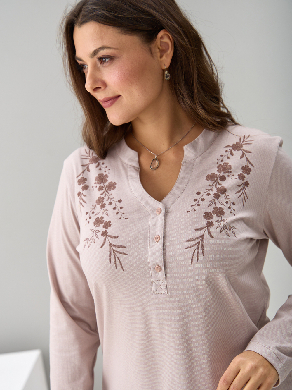 Блузка БЛ-22/бежевыйрогожка-цветы-п