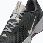 Кроссовки для бега Nike Juniper Trail 3 dark smoke grey/black/light orewood brown