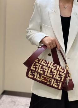 Fendi Baguette 27 cm