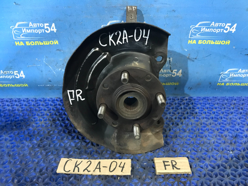 Ступица передняя правая MITSUBISHI LANCER 1998