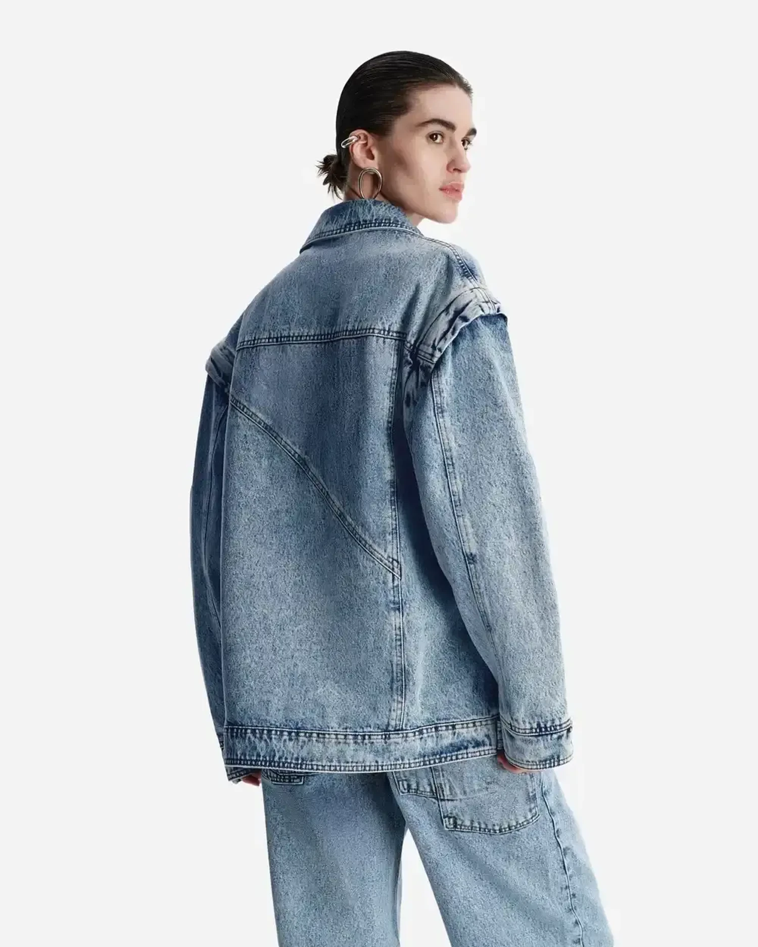 Куртка-трансформер из синего денима