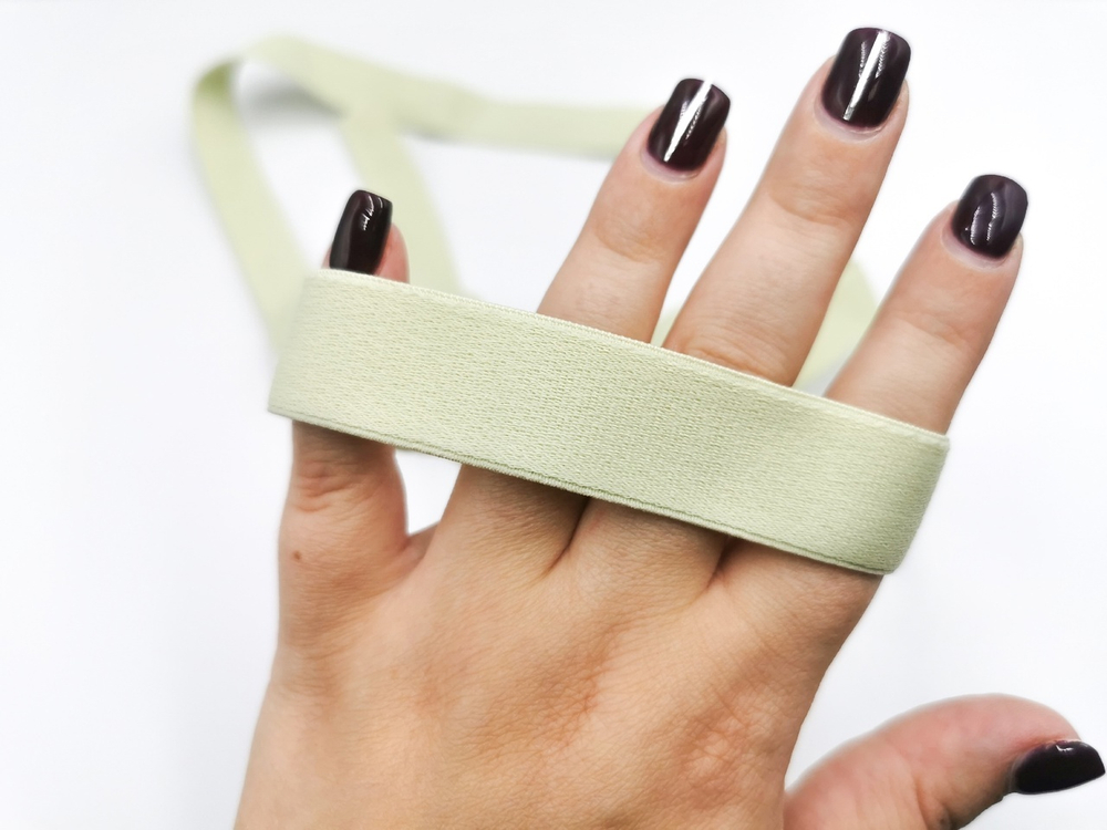 Бретелечная резинка, Турция, фисташка, 20 мм, без фестонов, (Арт: BR640/20-044), м