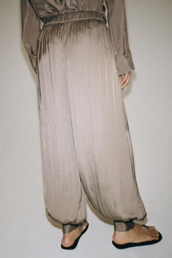 ZARA АТЛАСНЫЕ БРЮКИ-БАЛЛОНЫ — ZW COLLECTION, СЕРО-КОРИЧНЕВЫЙ