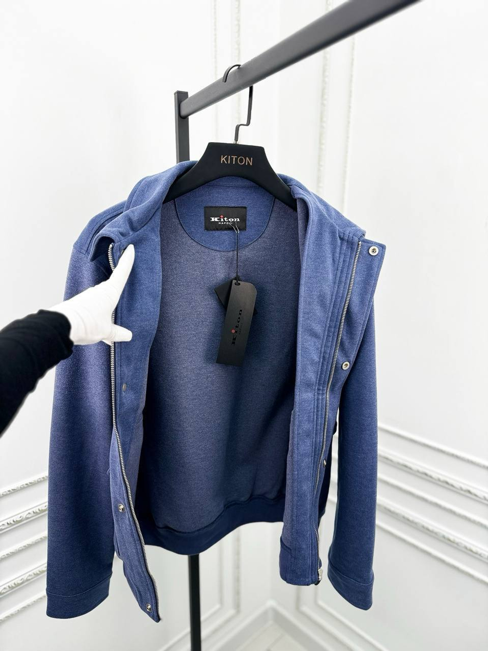 Прогулочный костюм Kiton