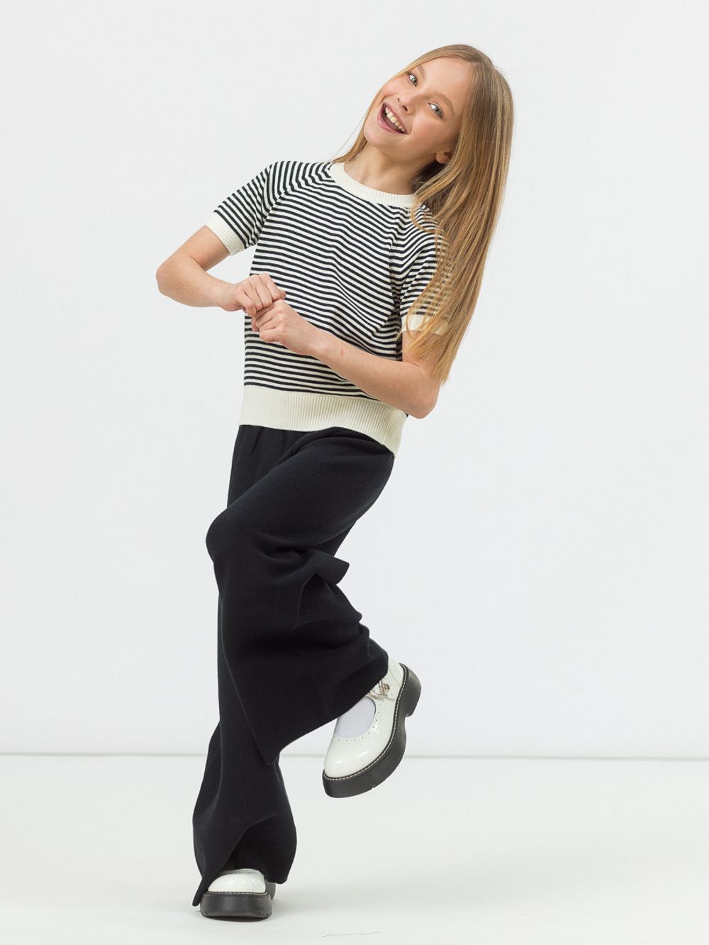 Джемпер для девочки с коротким рукавом AT996 молочный-черный