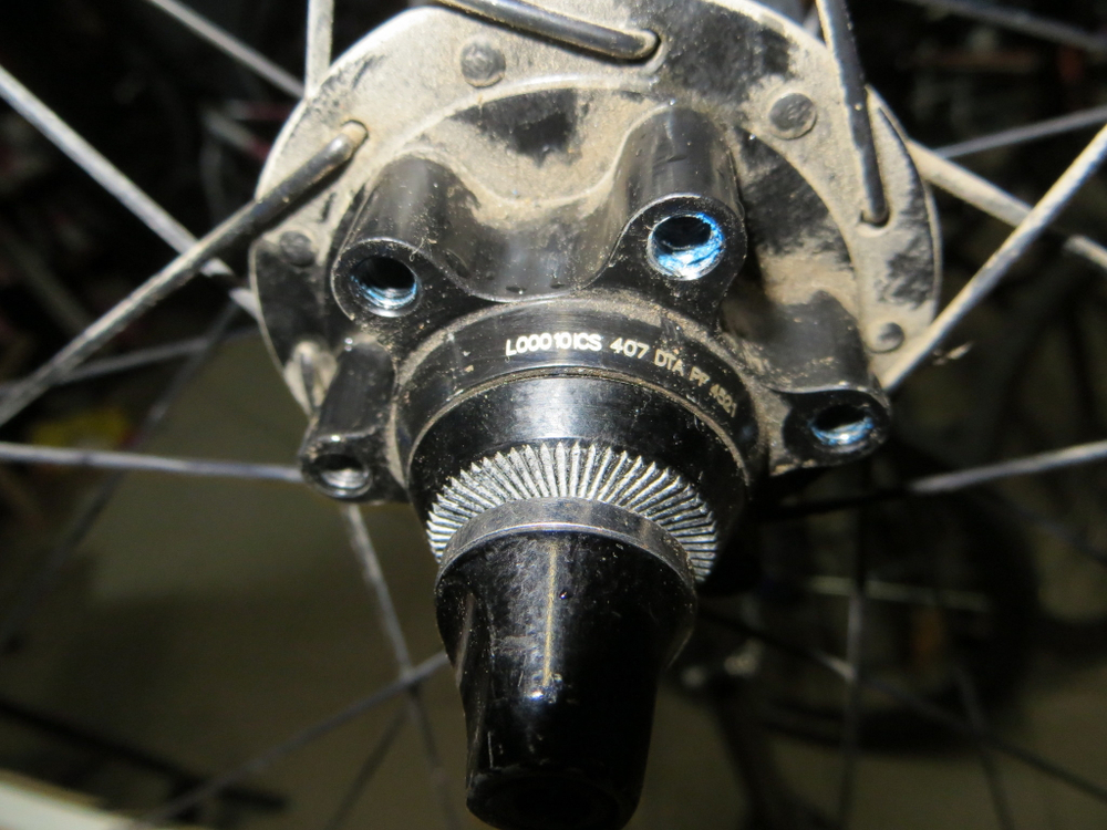 Колесо переднее DT Swiss XR30 26" под эксцентрик.