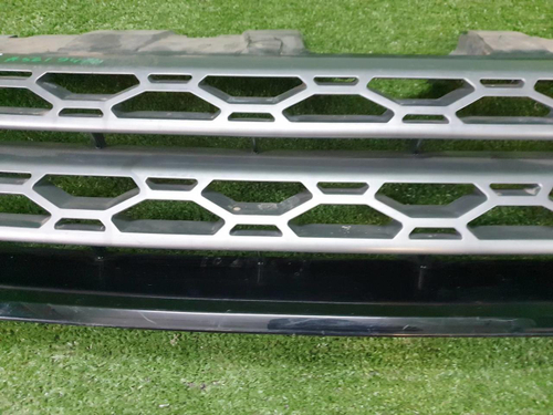 Решетка радиатора Land-Rover Discovery Sport (2014-2019)