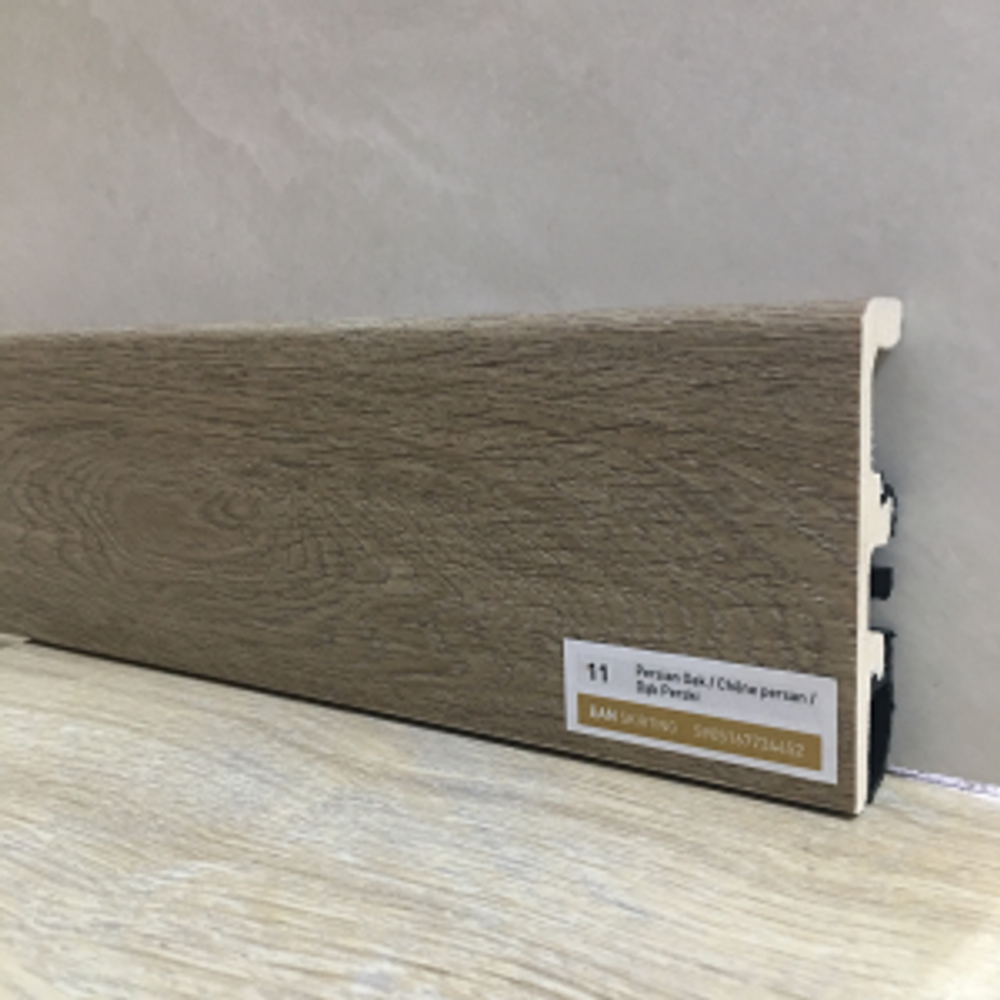 Плинтус 80*20мм "Integra" 11 Дуб Персидский 2,4м