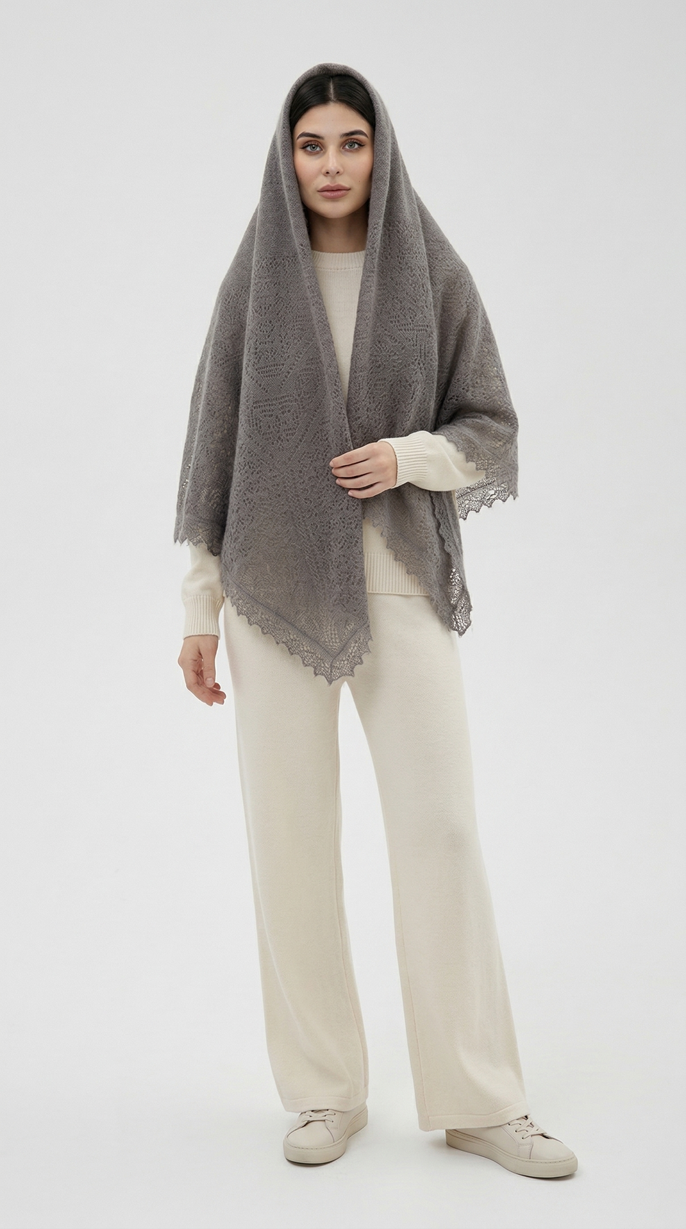 Оренбургский пуховый платок П2-130-03 серый