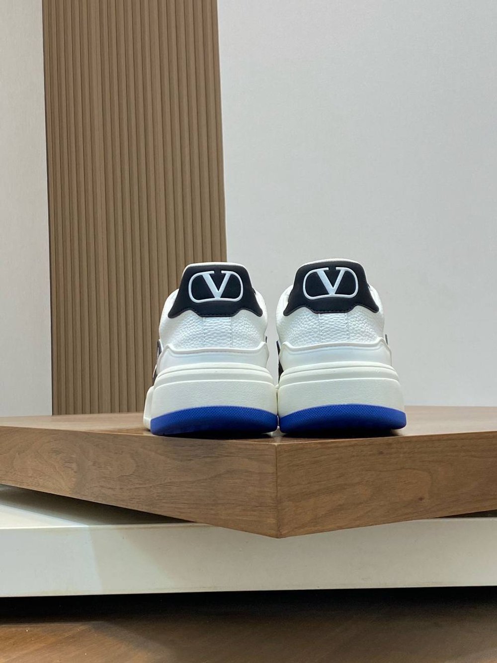 Кеды Valentino