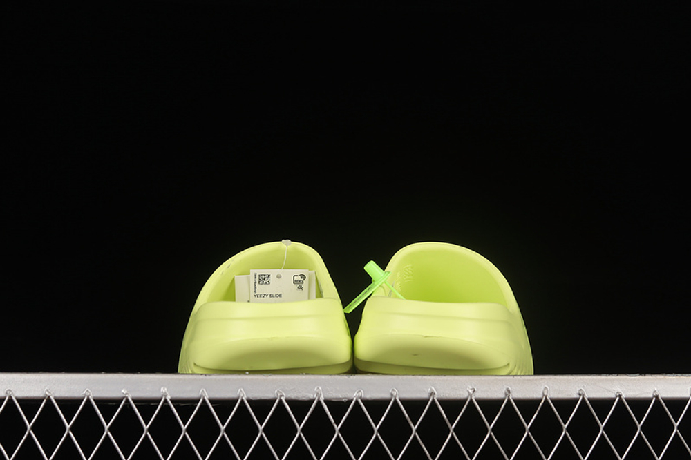 adidas Yeezy Slide Glow Green