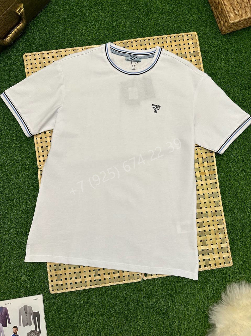 Футболка Prada