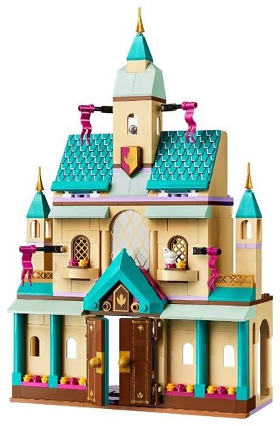 Конструктор LEGO Disney Princess 41167 Frozen II Деревня в Эренделле