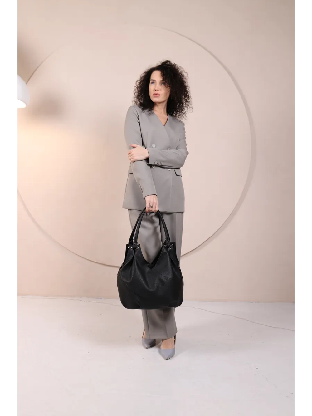 Сумка женская большая через плечо классическая