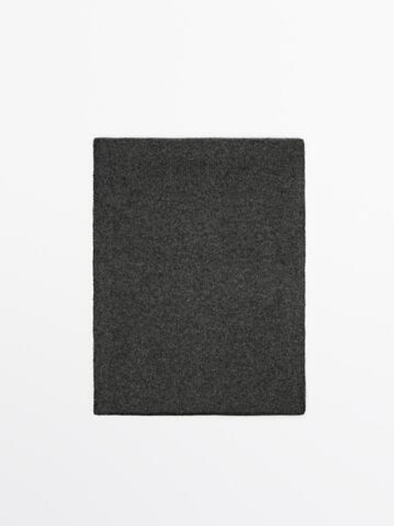 Massimo Dutti Однотонный шарф из 100% кашемира, серый