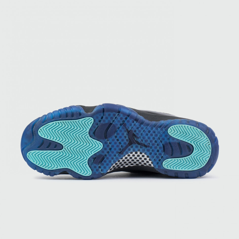 кроссовки Air Jordan 11 Gamma Blue