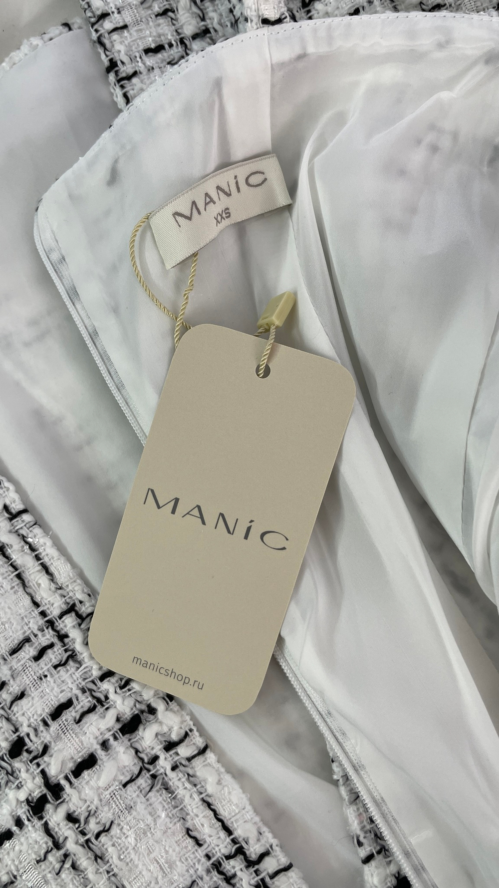 Платье Manic