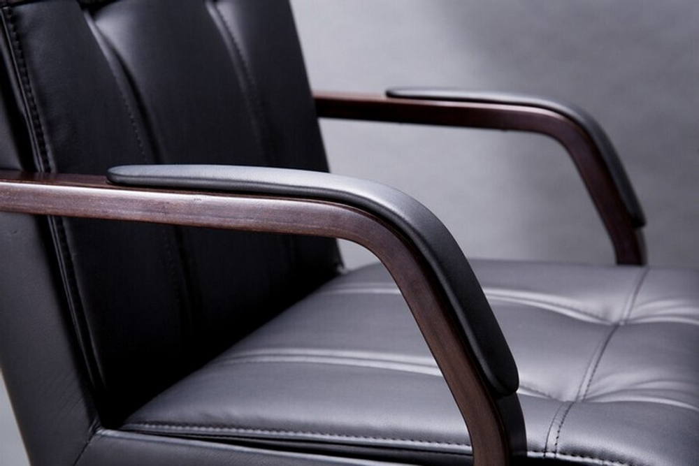 Кресло для руководителя PARIS С