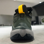 Hoka One One M Kaha 2 Low • Radiant Yellow