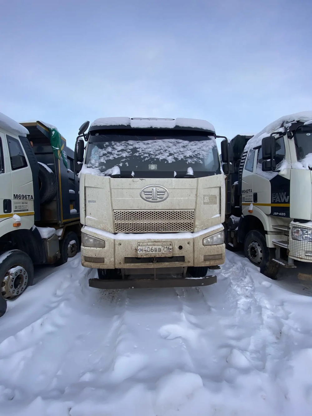 FAW J6 6x4 Самосвал CA3250P66K24T1E5 (Дизельный, 11,1 л, 390 л.с., МТ)
