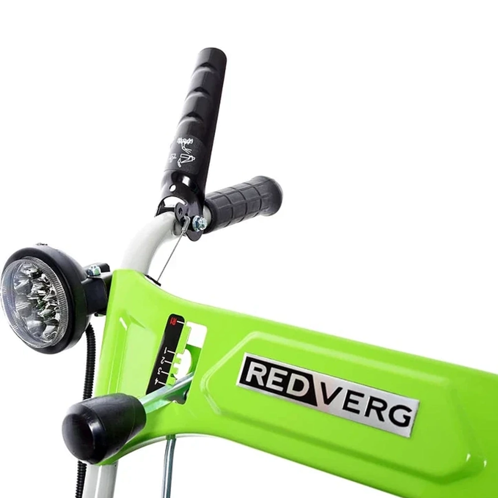 Redverg RD-SB56/7 бензиновый снегоуборщик 7 л.с, ковш 56 см, выброс 15 м, 4 вперед/1 назад