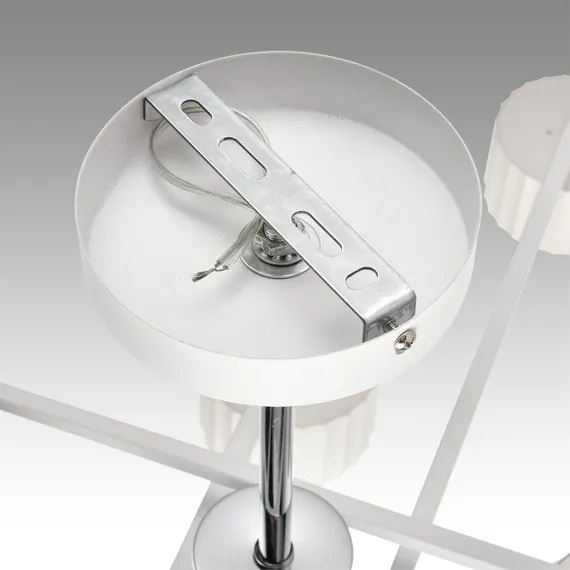 8241/8C COMFI LN26 244 белый/хром, металл Люстра потолочная LED GX53 8*7W 220V KARINA