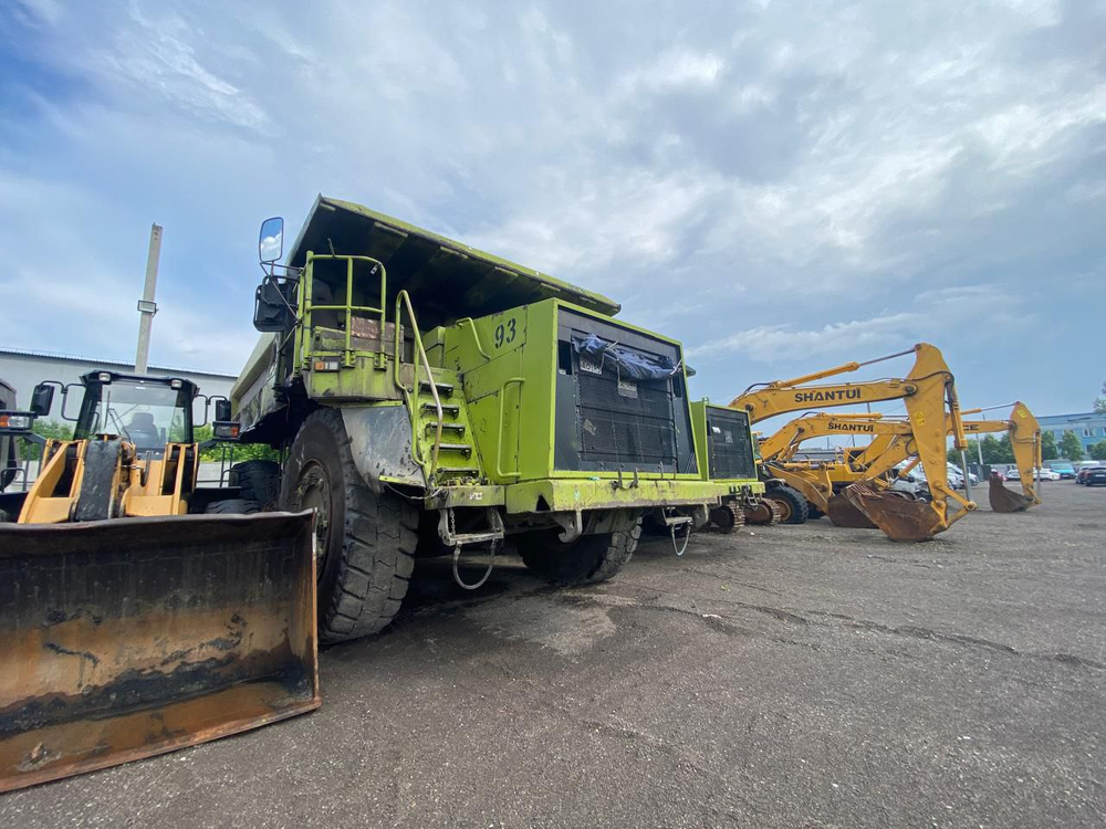 TEREX TR100 4x2 Карьерный самосвал TR100 (Дизельный, 37,8 л, 1065 л.с., АТ)