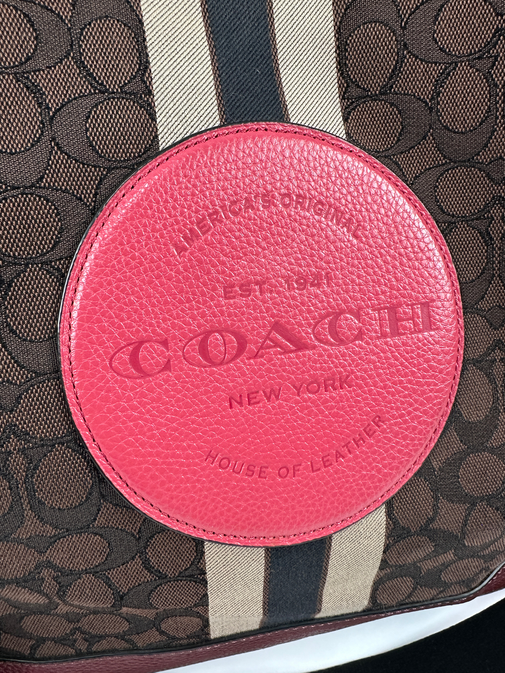 Сумка Coach Dempsey