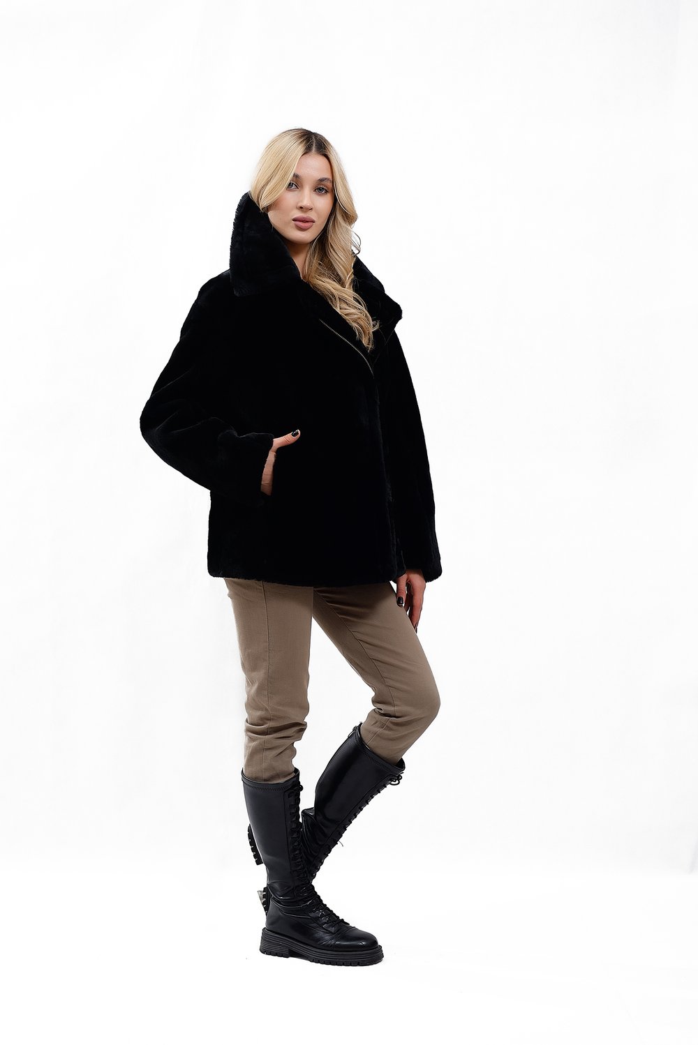 Куртка женская "Косуха" из натурального меха