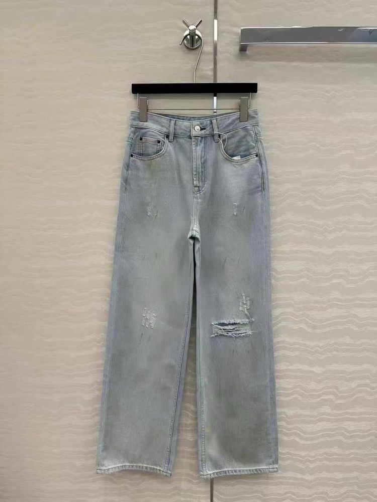 Джинсы Prada