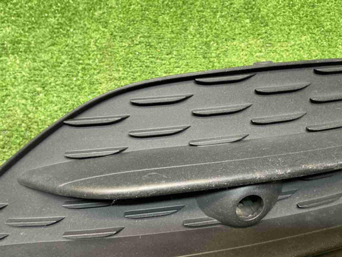 Решетка бампера правая Mercedes CLA C118 19-23 AMG