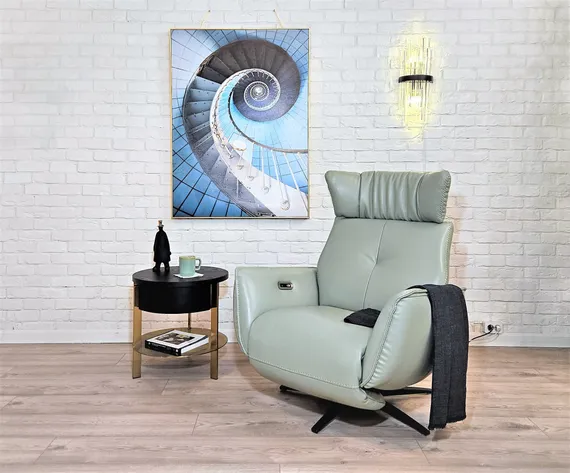 Кресло с электро-реклайнером Nagano, светло-голубая кожа