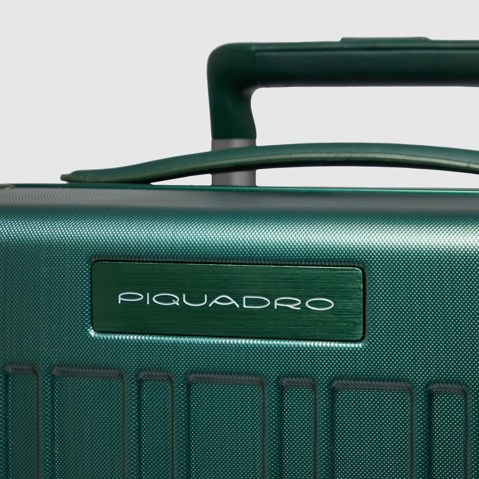 Чемодан ручная кладь Piquadro BV4425PQLM/Verde special
