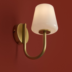 Настенный светильник (бра) Freya FR2039WL-01G