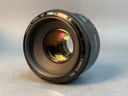 Canon 50mm 1.8 II пыль внутри линз