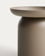 Уличный столик Arcola из алюминия таупе, диаметр 45 см